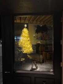 Outside Lookin In The Social Club