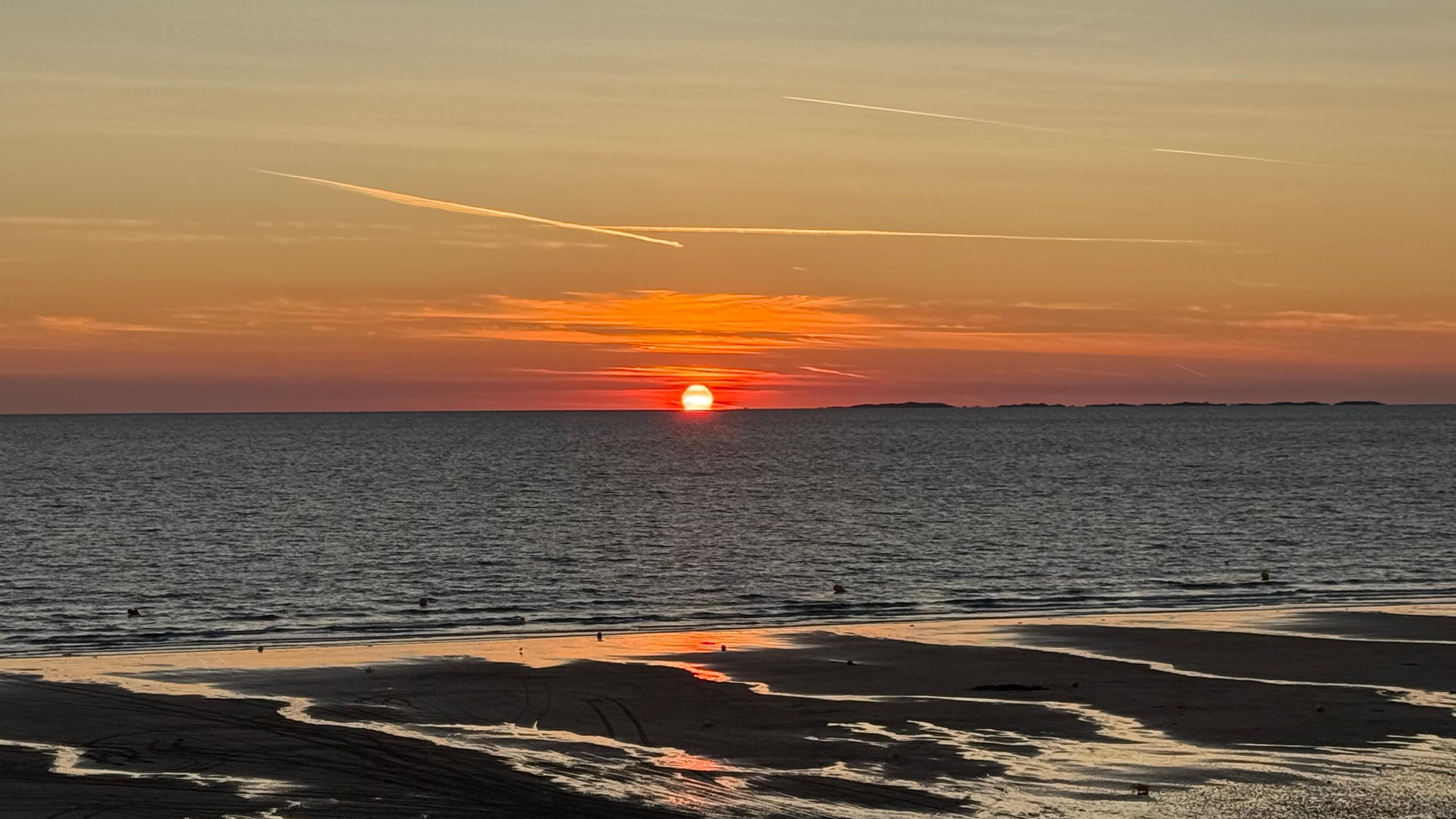 Sunset from apartment balcony 