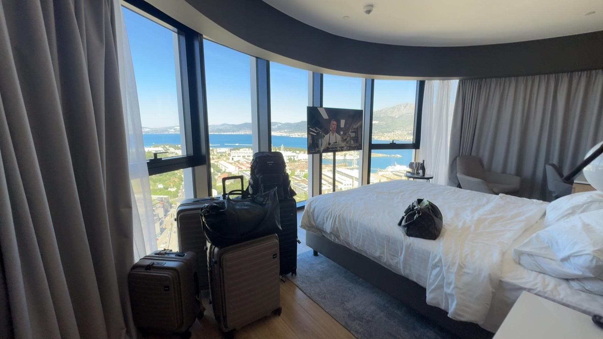 Big room