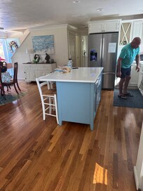 Full Kitchen with everything you need.