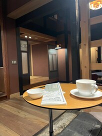ラウンジ