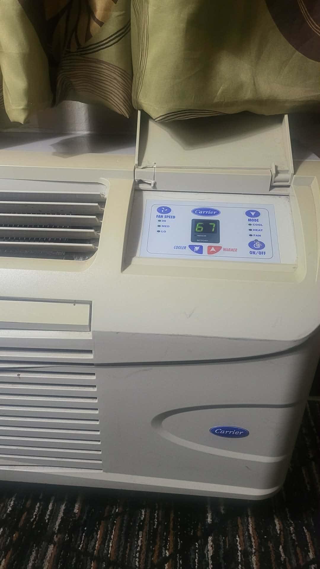 Its functional,  but the housing has cracks and broken parts 