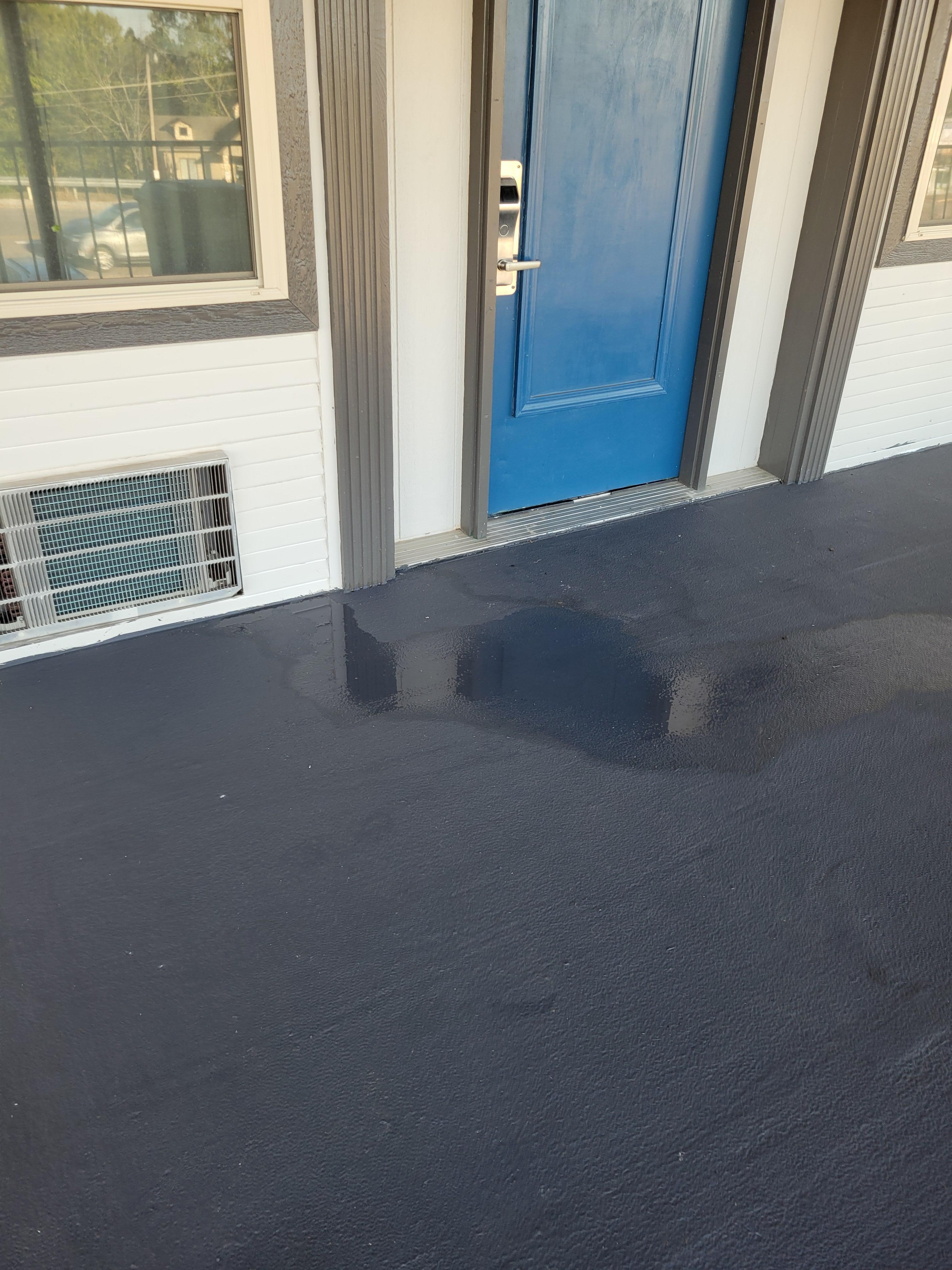 Every room has puddles from air,  it also runs below on walkers. 