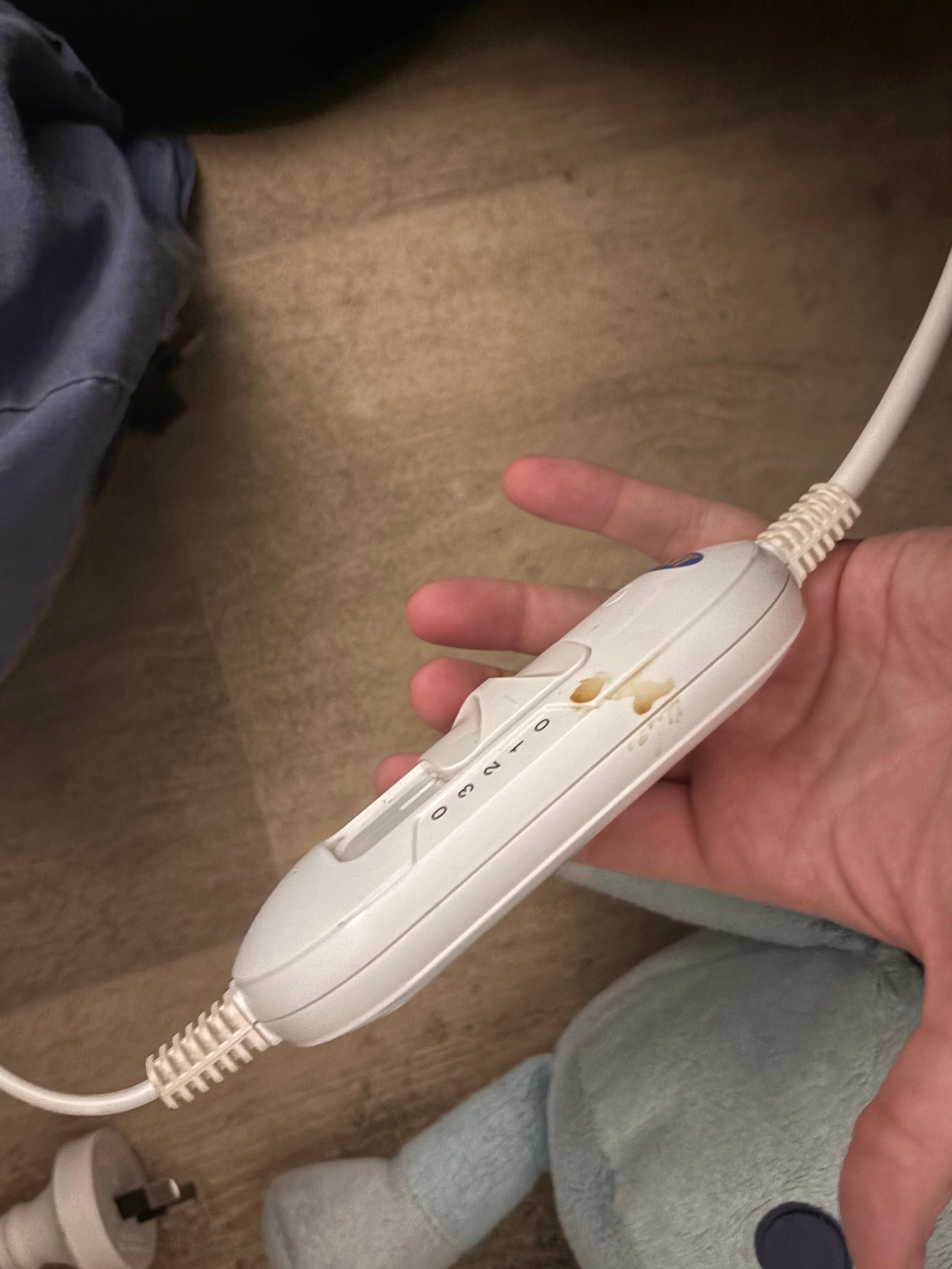 Who knows what on electric blanket remote