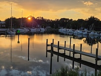 House has a great dock and easy entry for the kayaks as well as our friend's catamaran.  Bigger public boat launch a short walk.