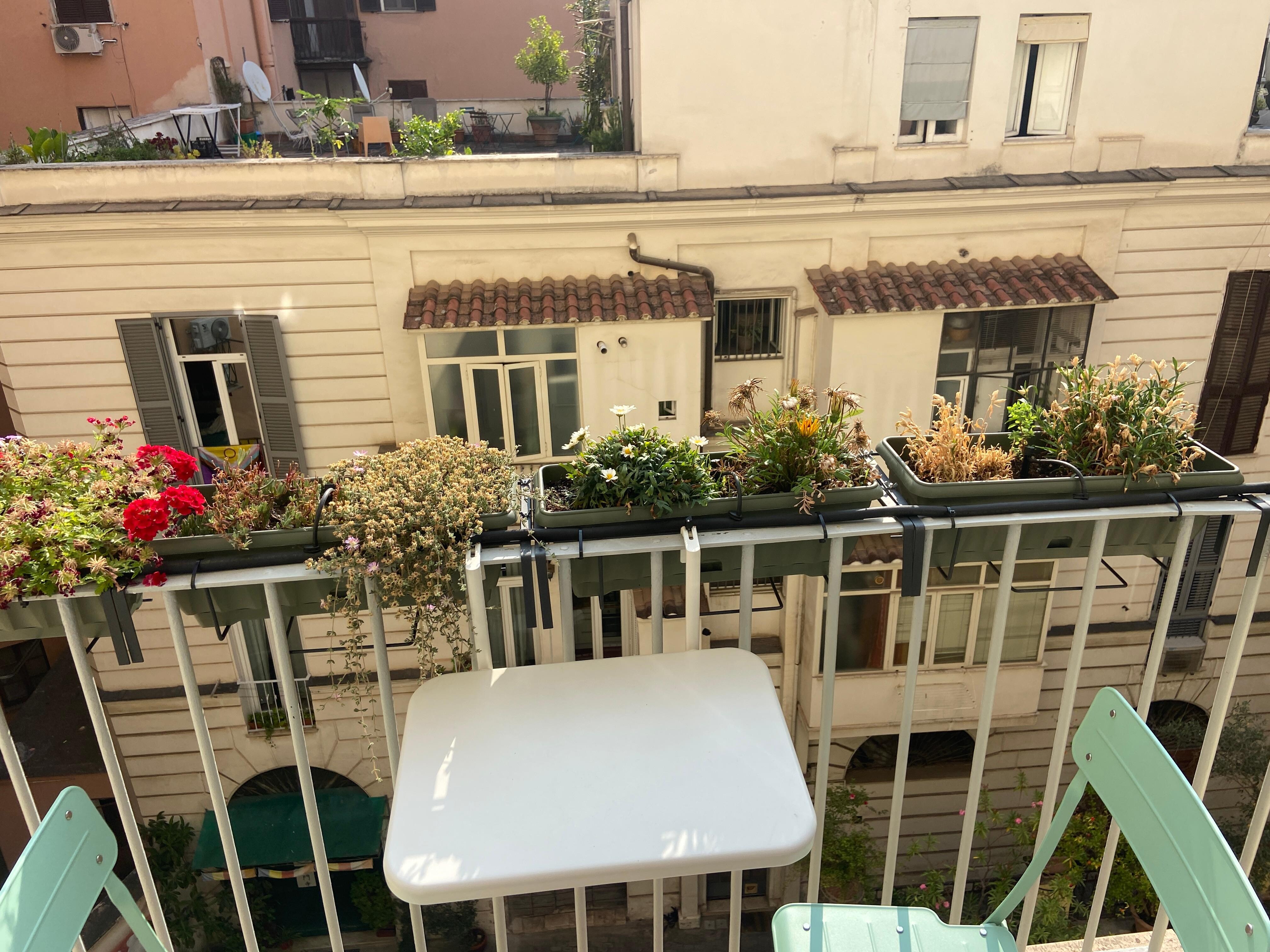 Little balcony patio