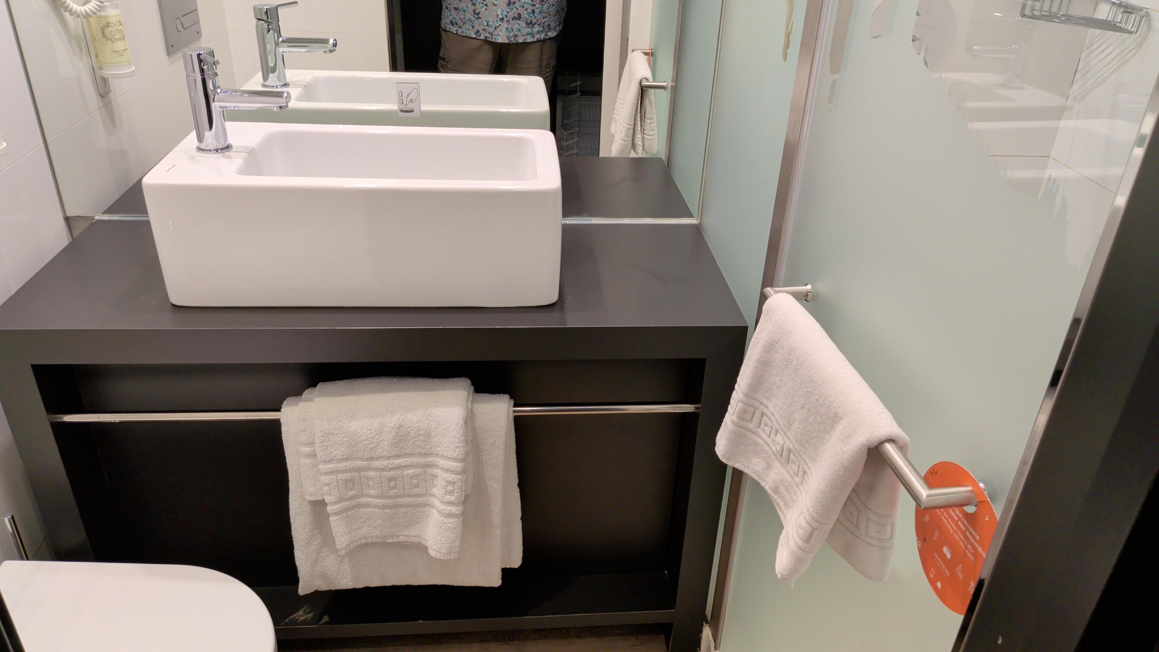 Double bed room, bathroom, compact, but very useable!