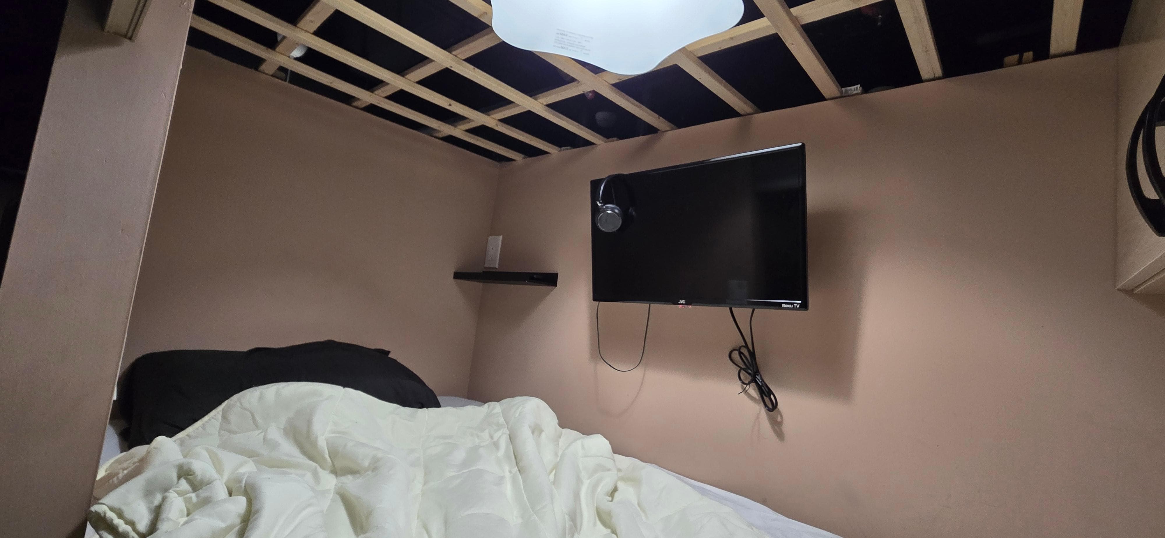 Pod TV monitor with remote