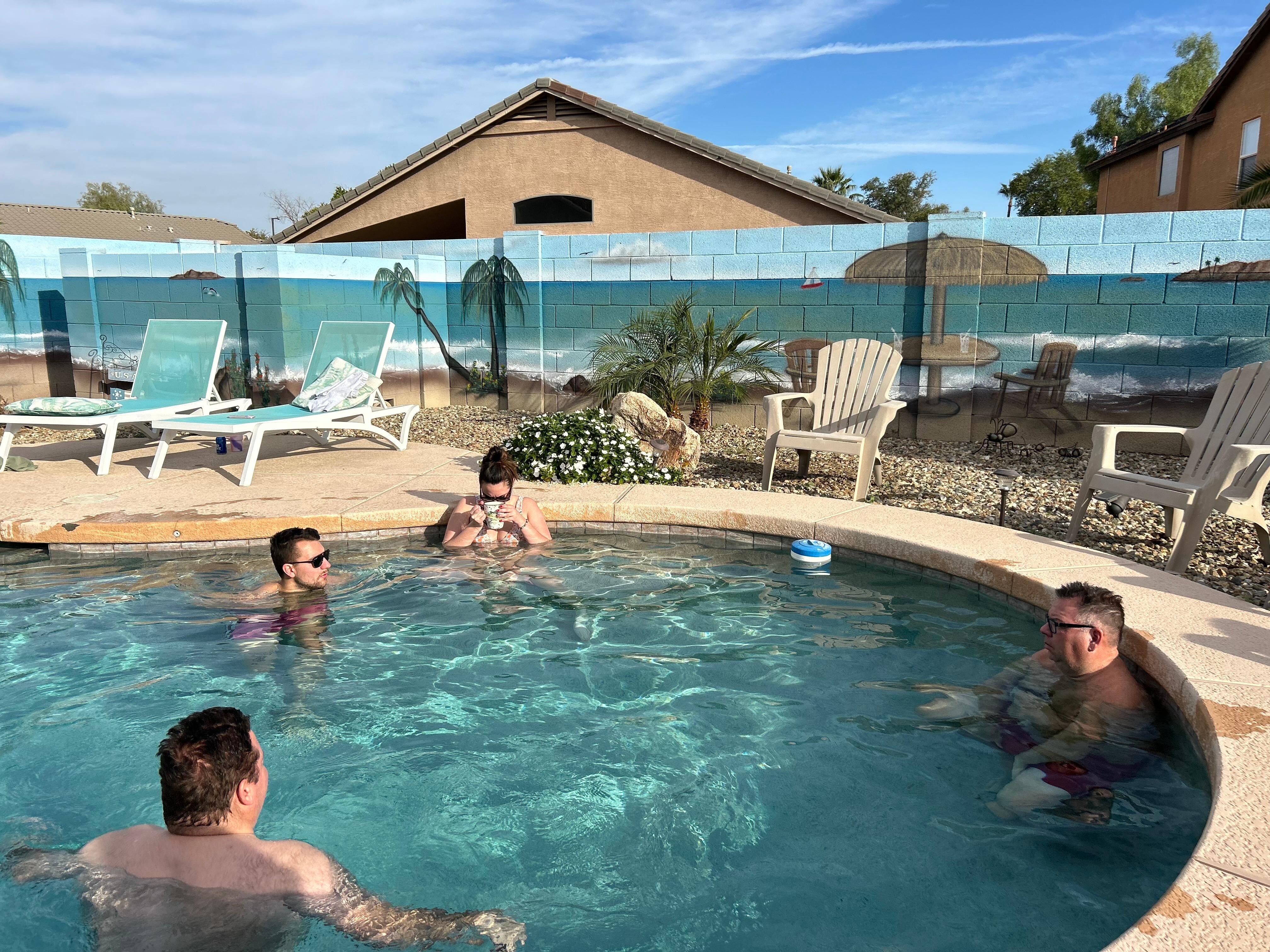 Lots of outdoor seating 