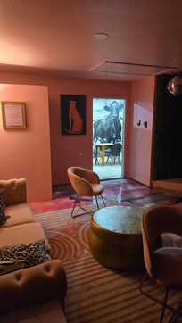 Super cute game room!