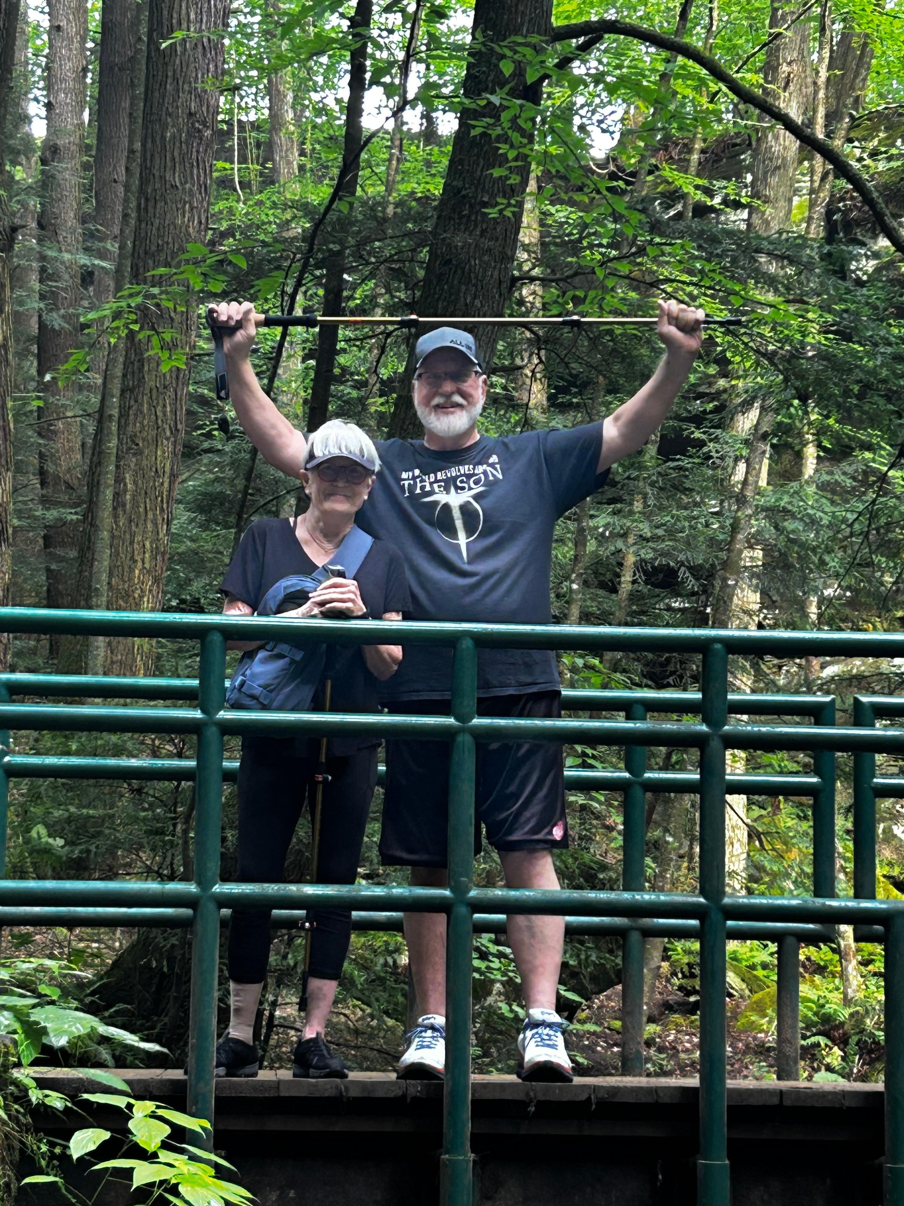 Hiking Hocking Hills caves was a incredible experience 