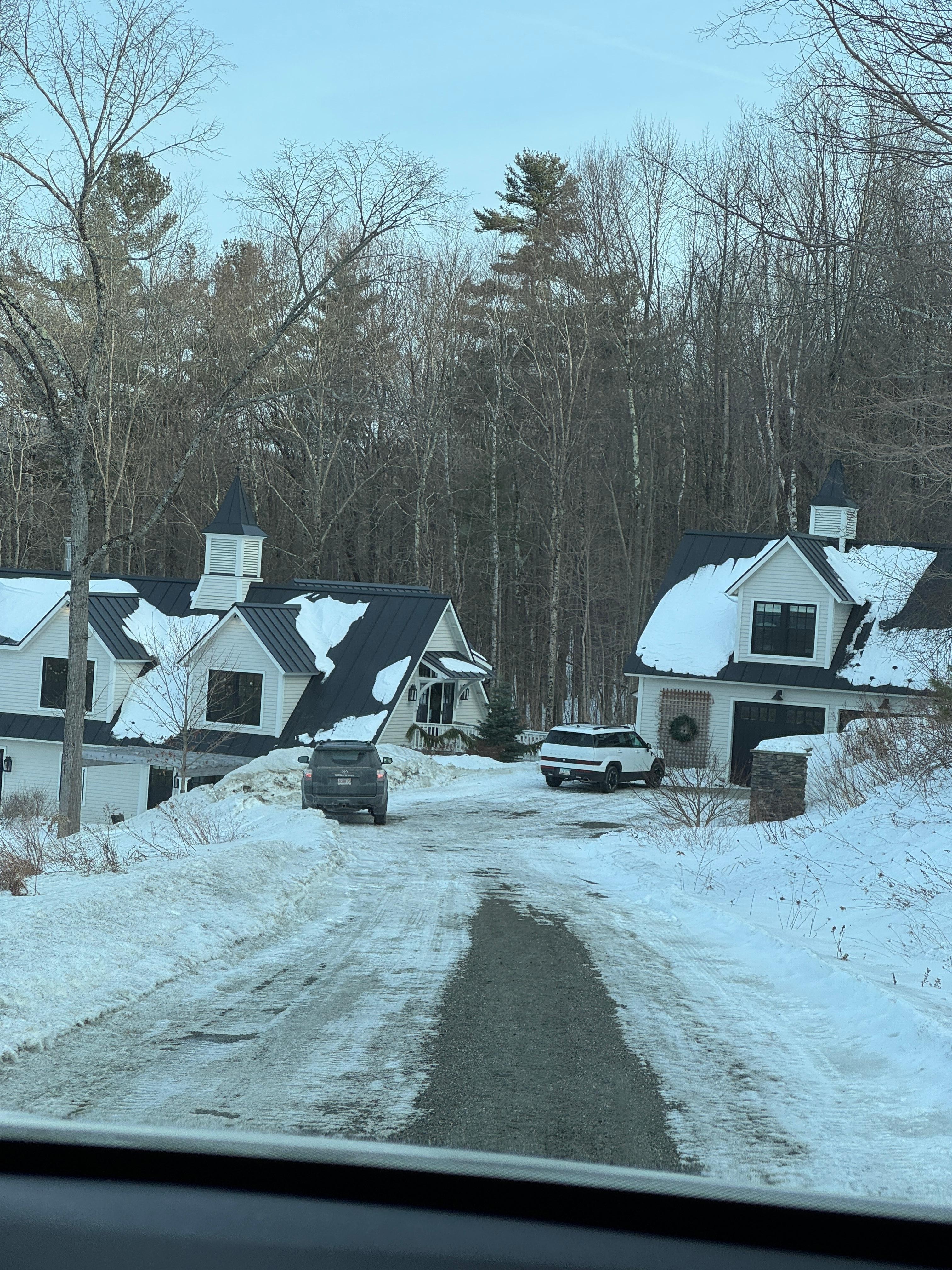 Pulling up to the space. There is a master suite above the garage. 1 of 3 all king size beds. 