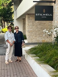 Walkable to shopping and wonderful restaurants!