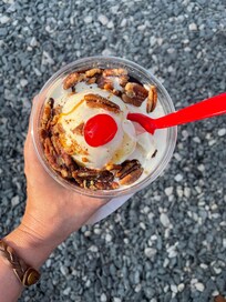 The condo location is perfect - easy access to everywhere we wanted to go — including Randy’s Frozen Custard