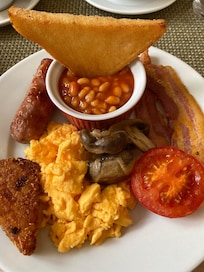 Breakfast is yummy loads of choice