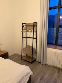 FĂŒr einen zehntĂ€gigen Aufenthalt von zwei Personen eher unterdimensioniert.