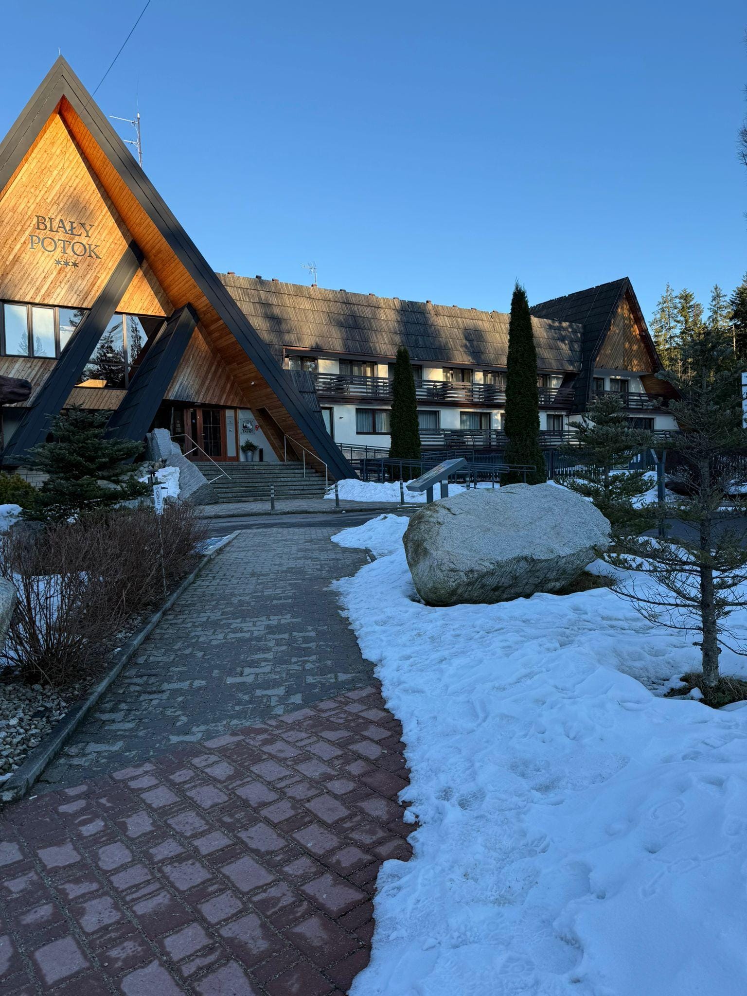 Posizione davanti All' hotel Della stessa catena
