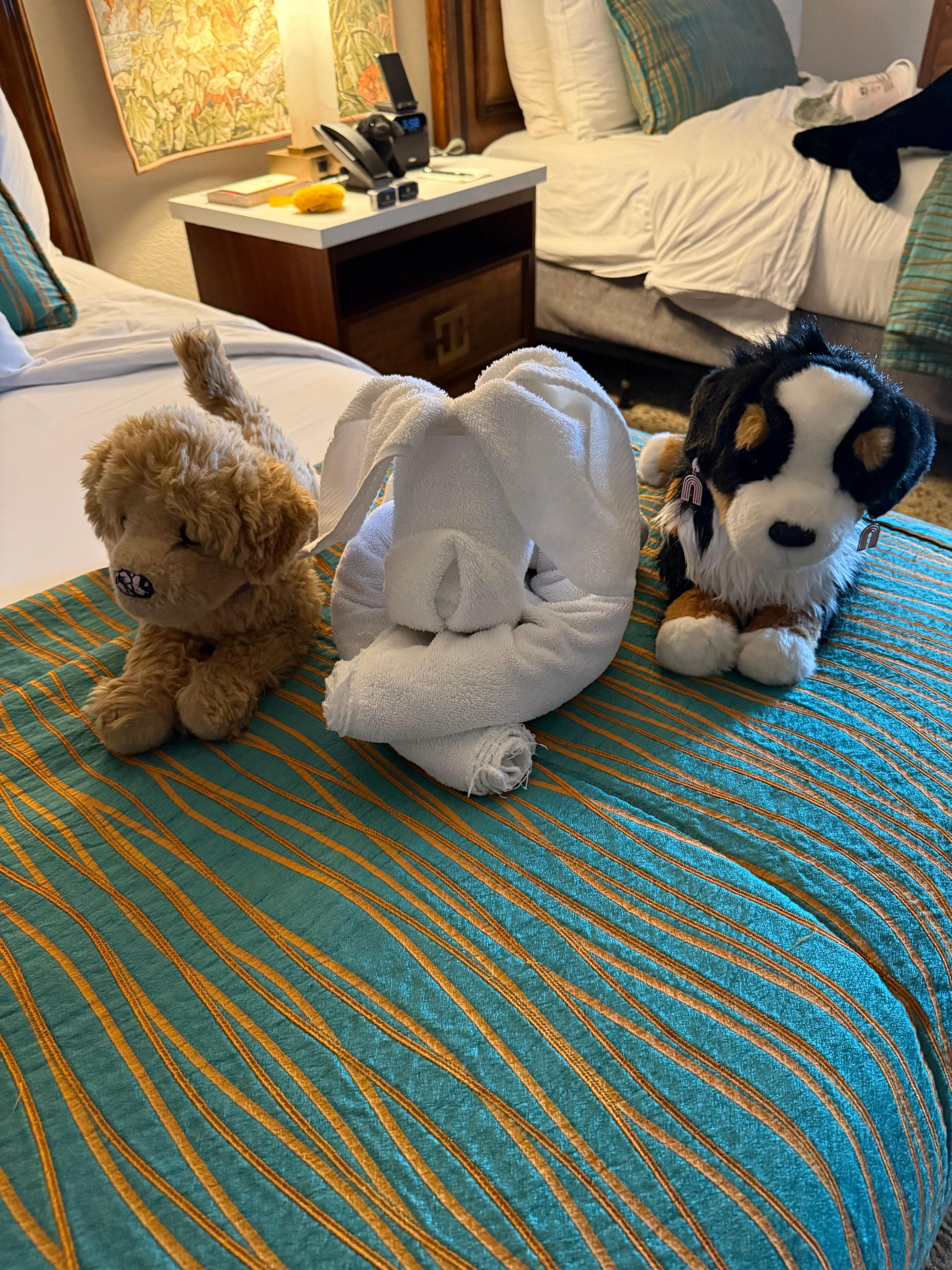 Kudos to housekeeping for making my daughter smile 😊