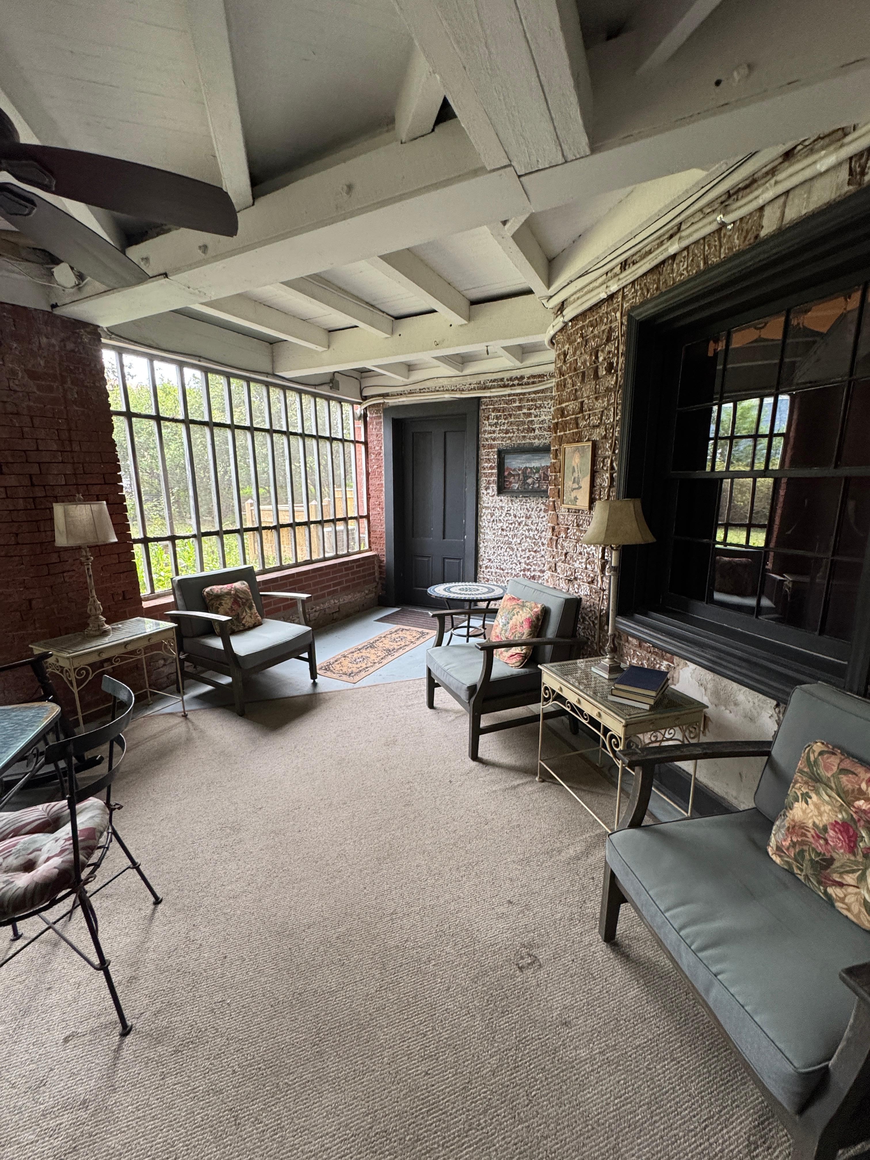 Screened in porch