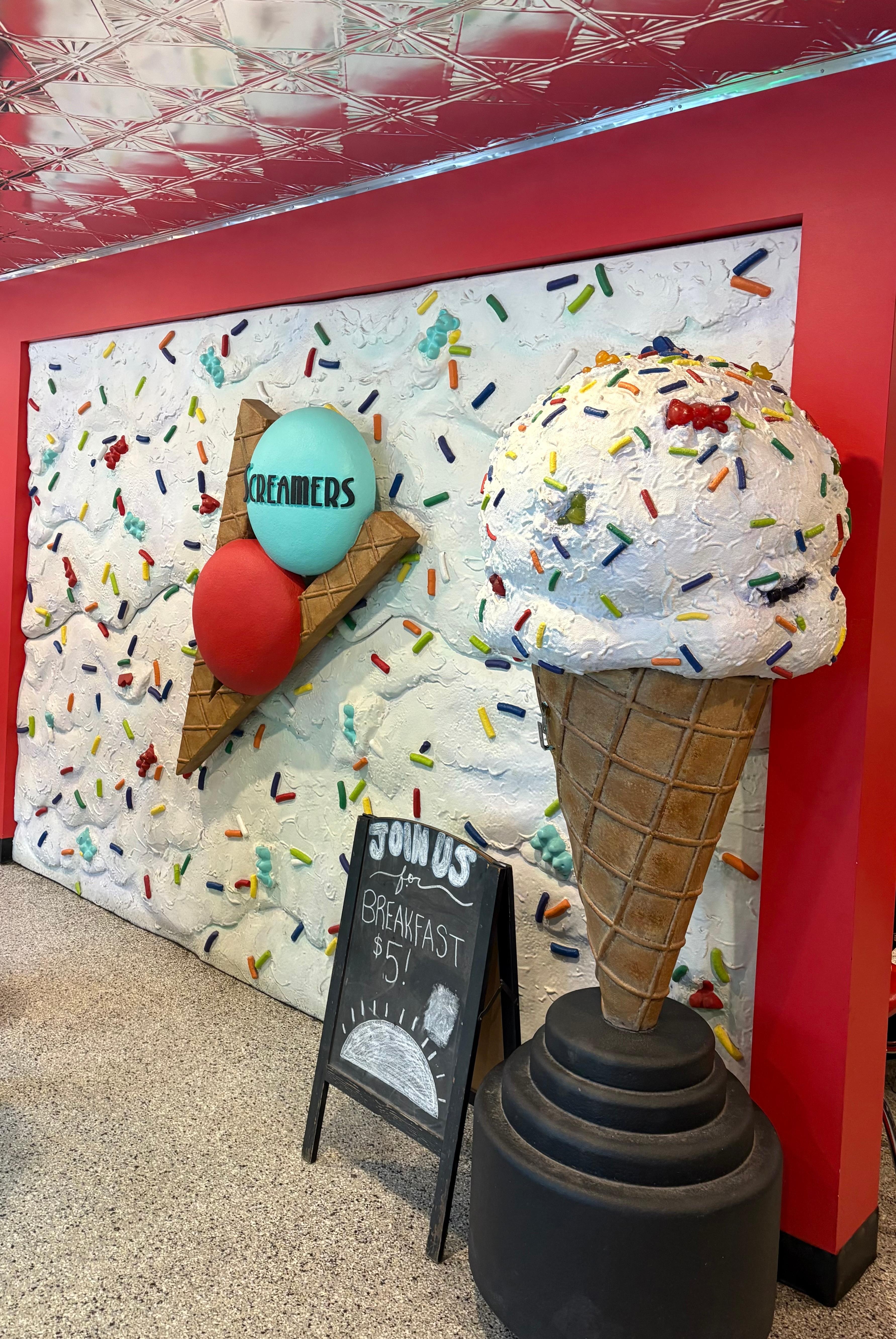 Breakfast store: Screamed Ice Cream
