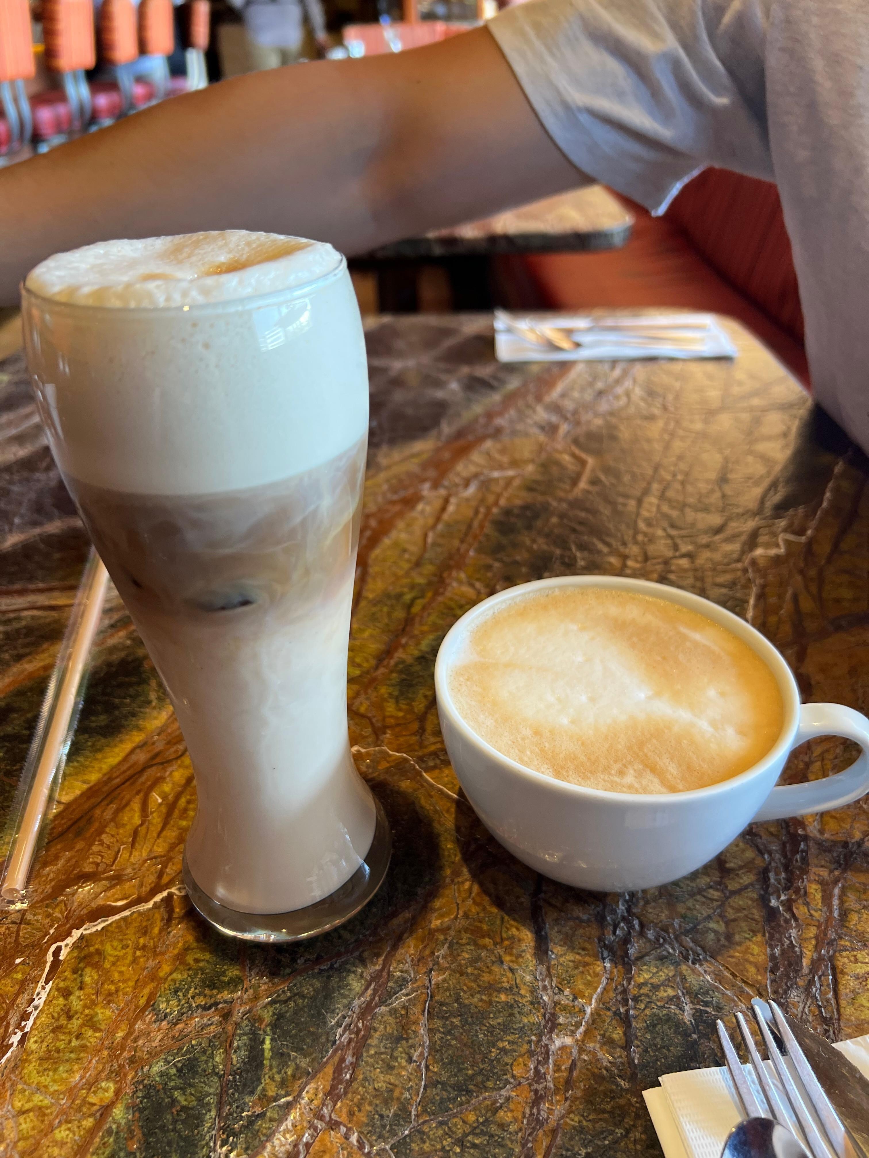morning coffees 