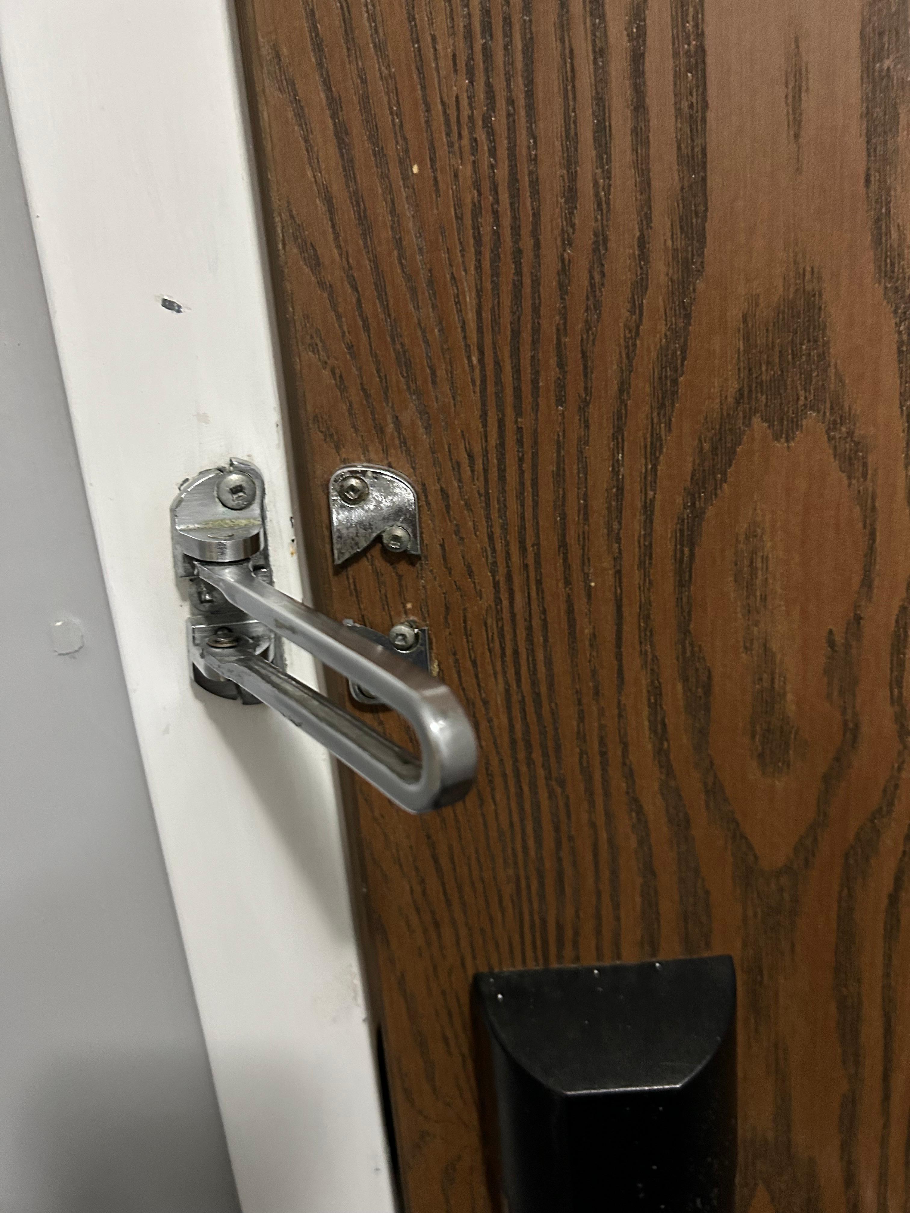 Broken door lock 