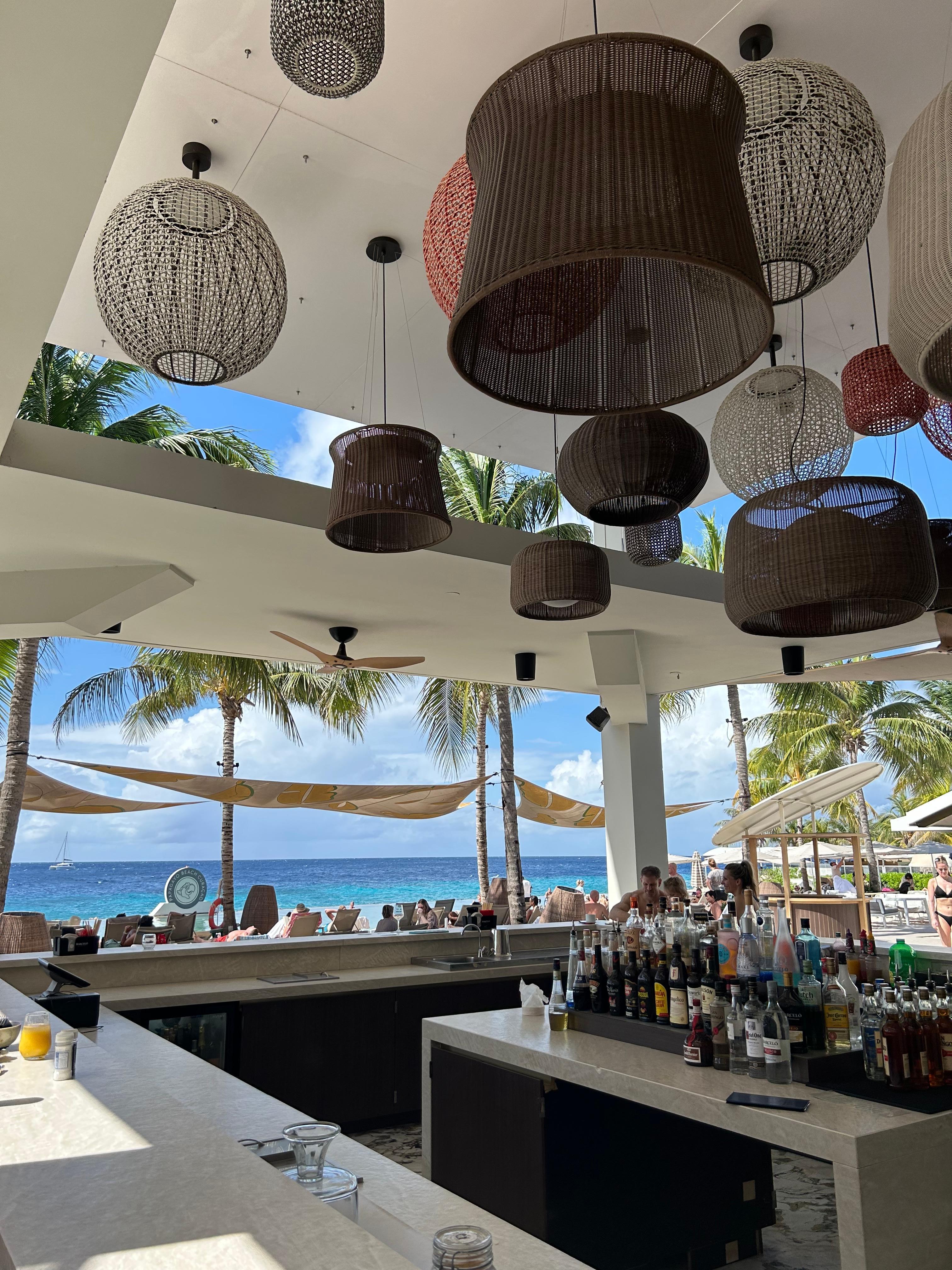 Papagayo beach club Bar 