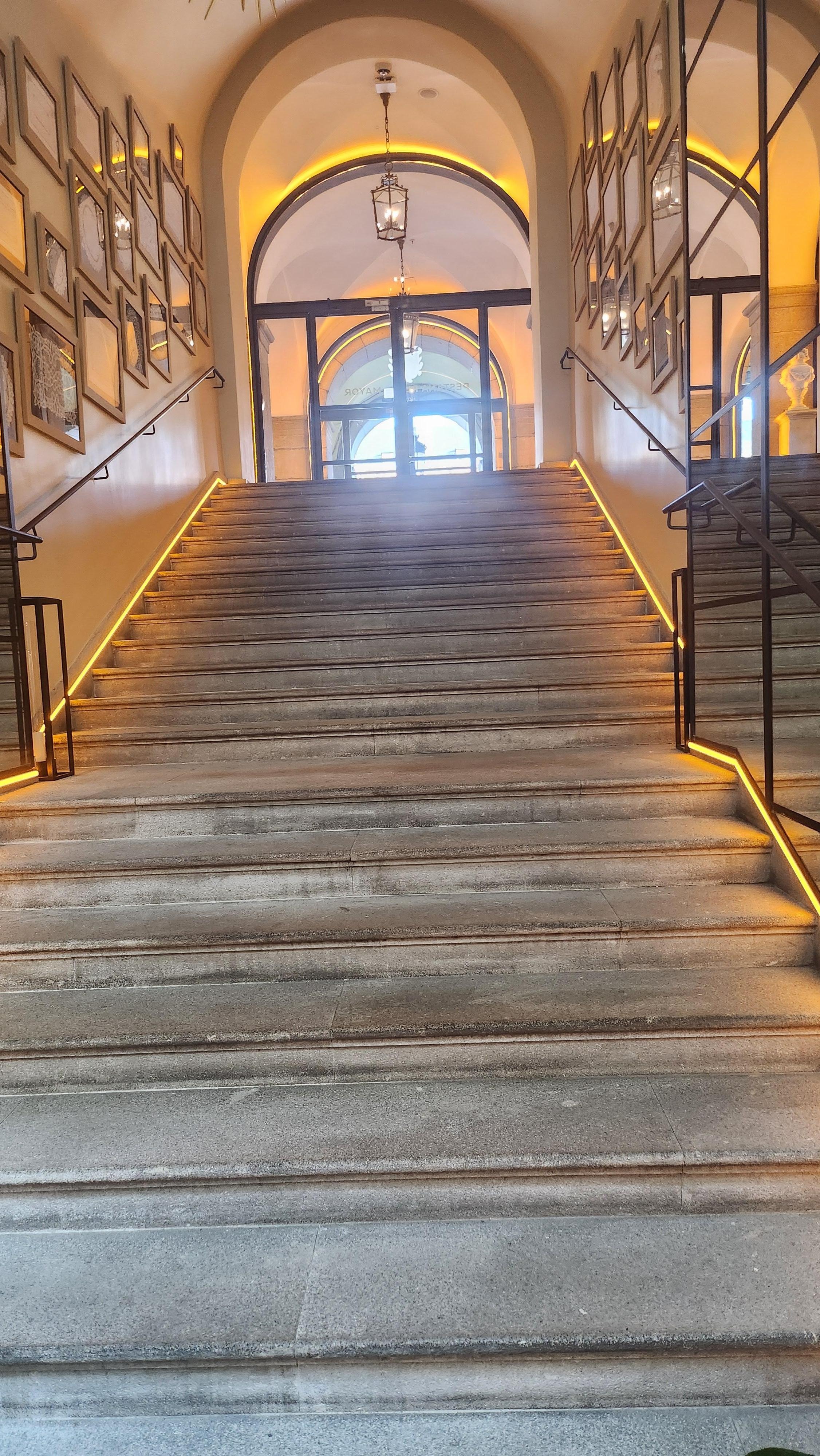 Ausgang zum Plaza Mayor.