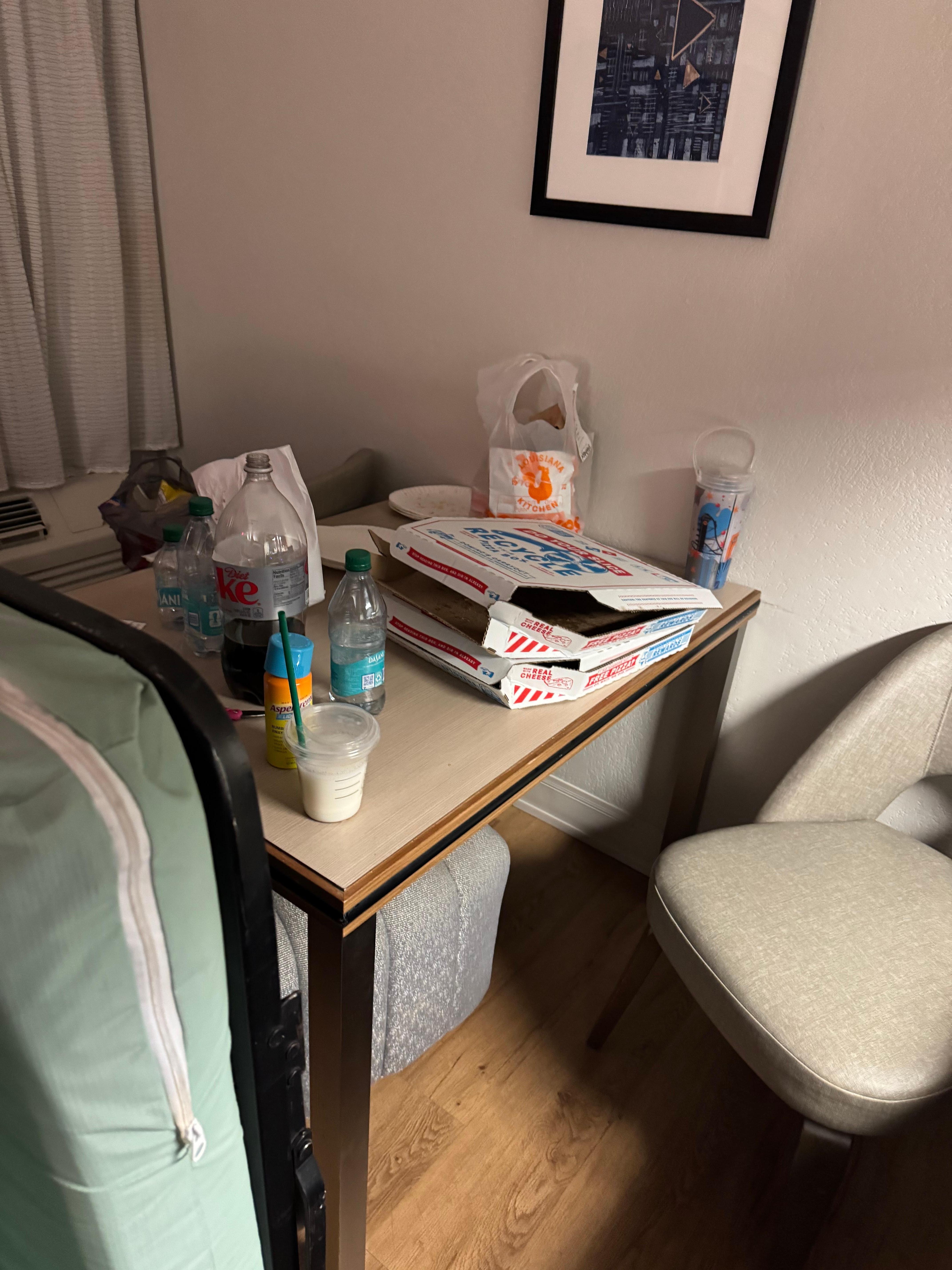 Desayunador con 2 sillas