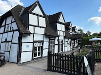 Front entrance to bar/eatery & garden facility