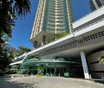 Front of Chatrium Riverside Hotel -
Very welcoming!