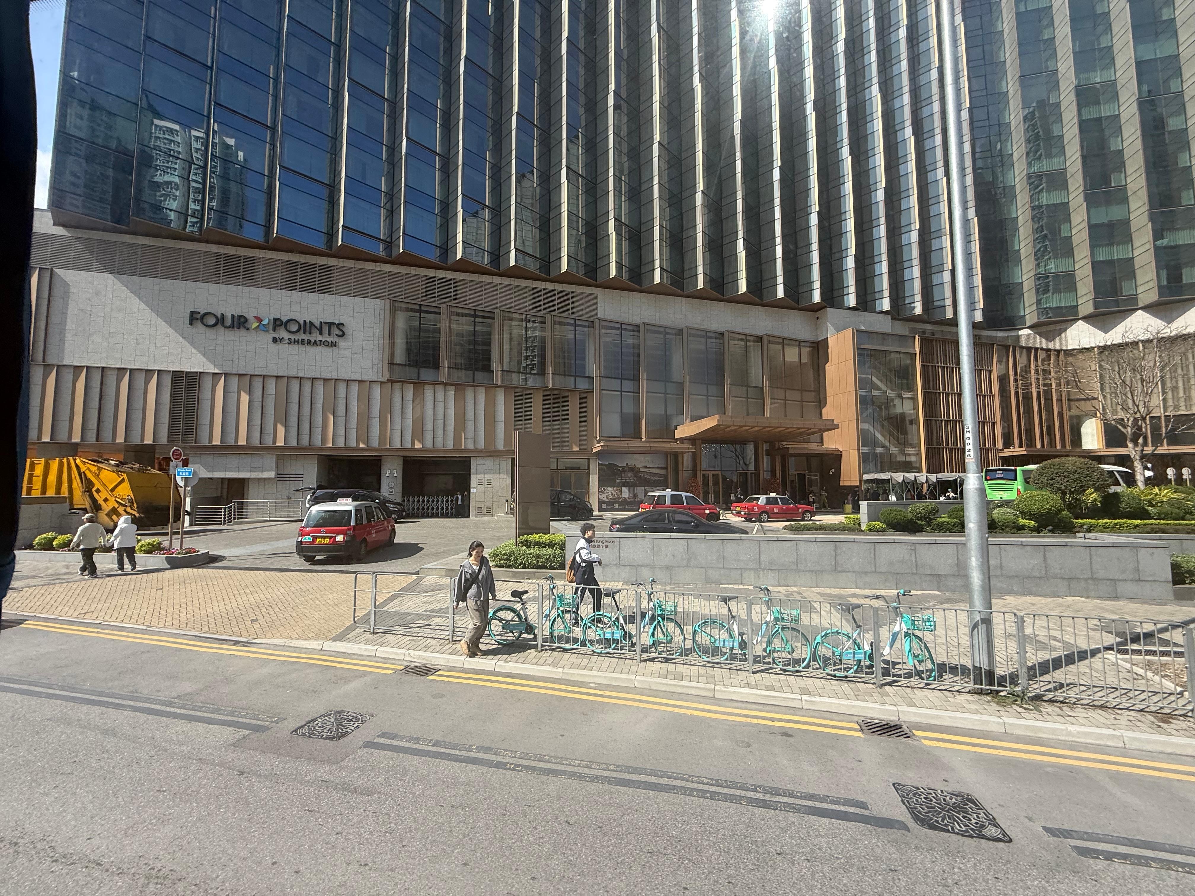 Front picture of the hotel