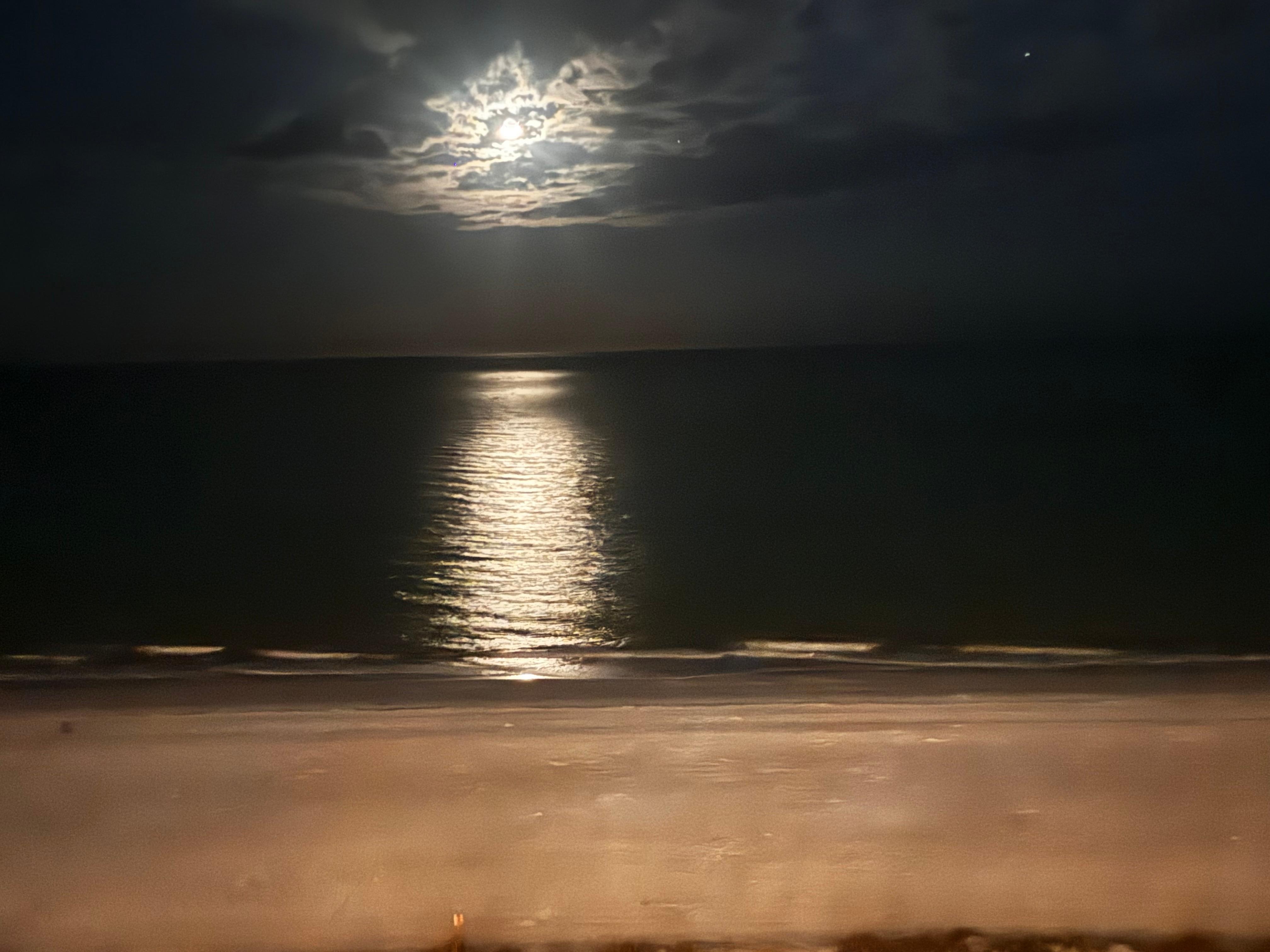 Moonrise from the balcony.