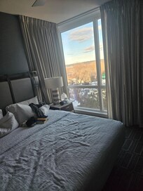 8th floor view. Gorgeous sunrise view!