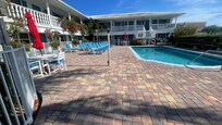 Nice communal pool area if you don't want to walk to the beach.