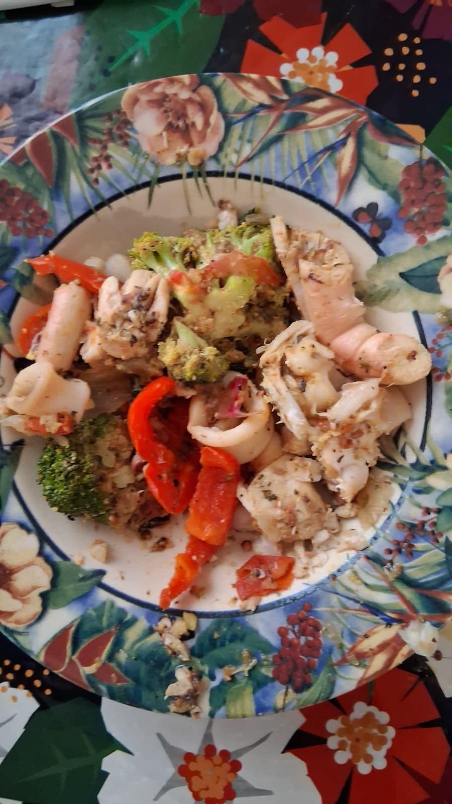 I loved the appliances at the condo, therefore, i can prepare a superb seafood dish and served in a wonderful dining room setting. 