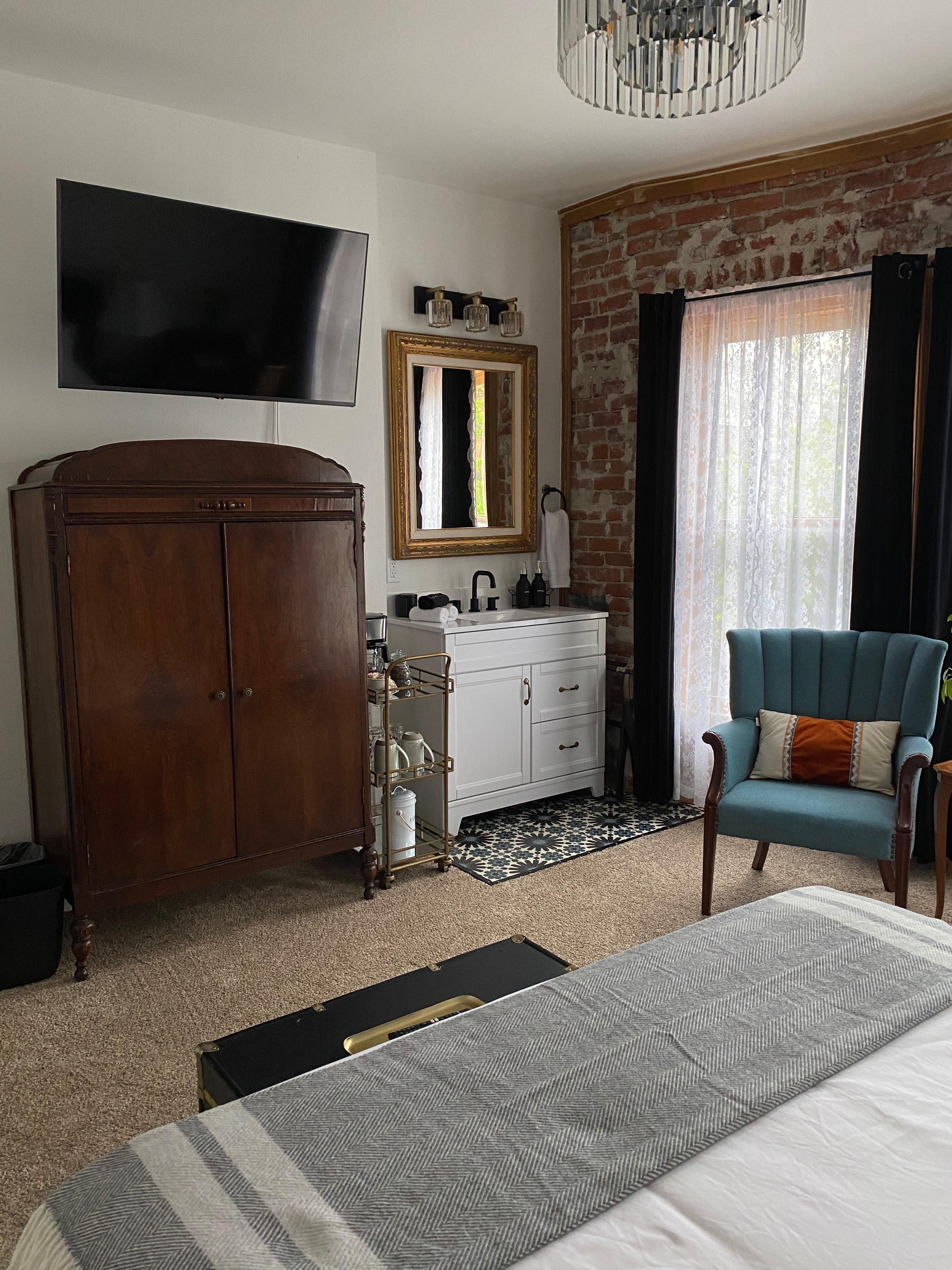 Wildflower Room