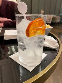 Gin n tonic ?