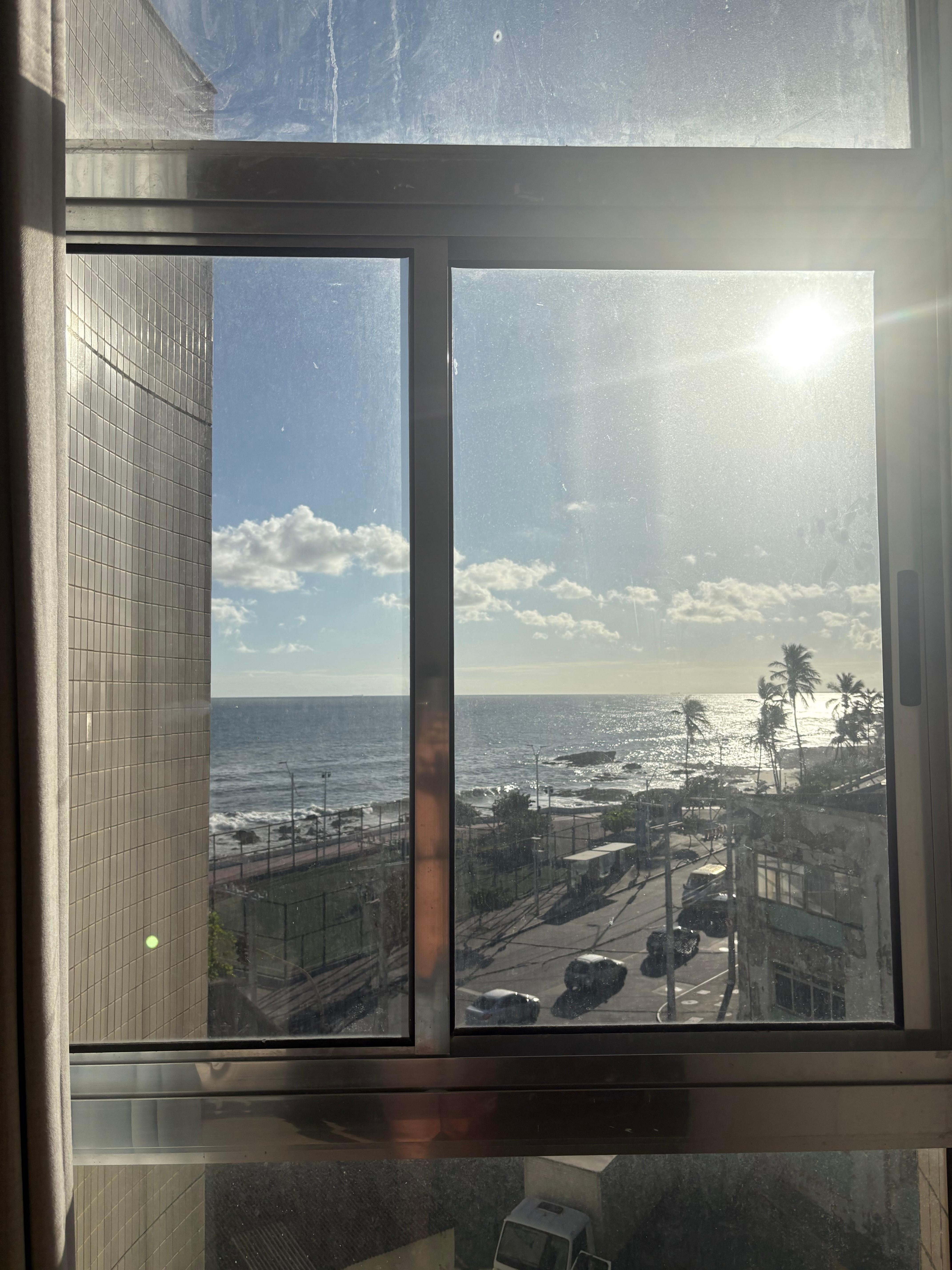 Janela de frente para o mar, outro quarto 