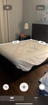 King size linen hanging loose because it’s not a king size bed as advertised