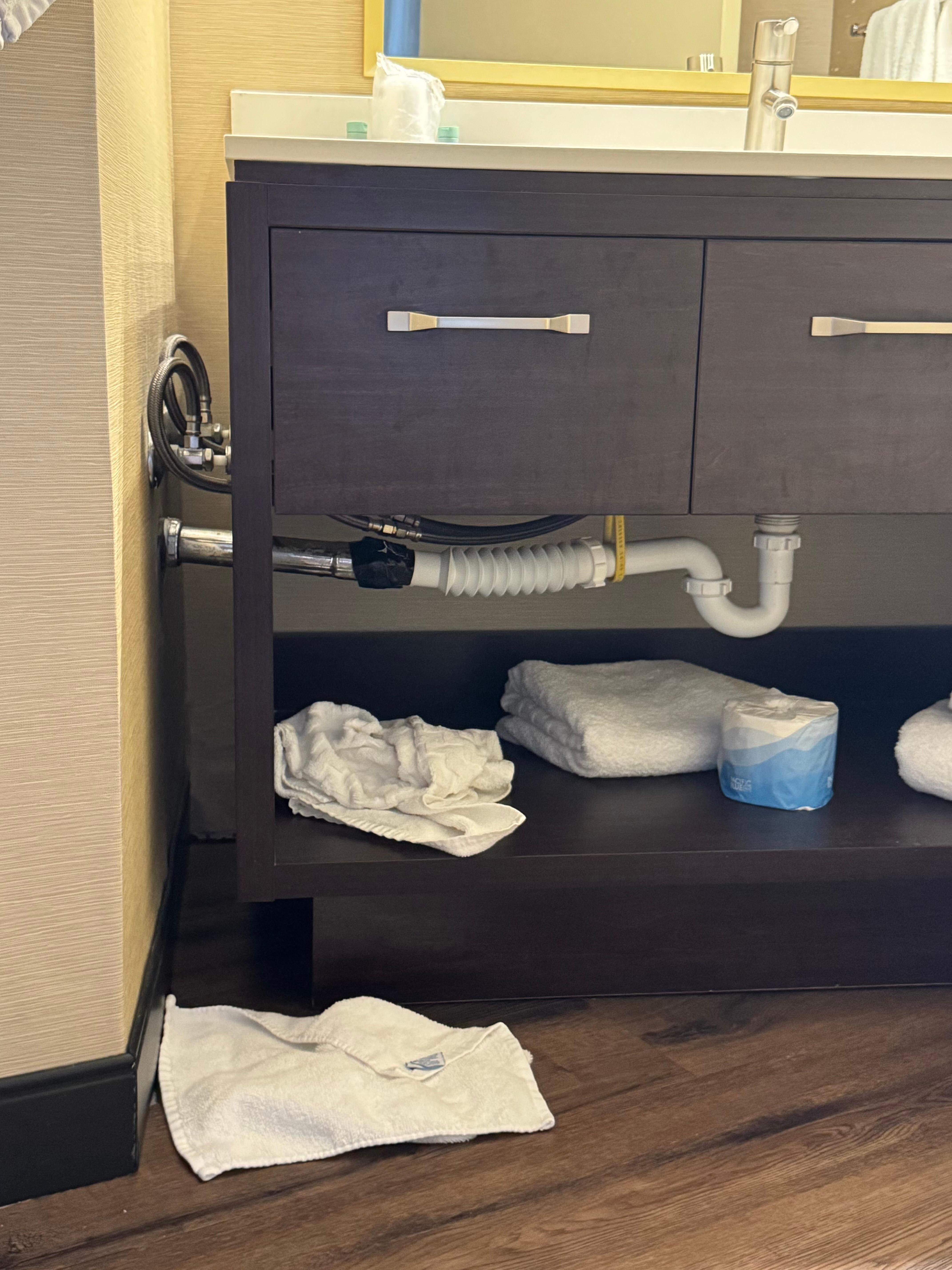 Dripping sink
