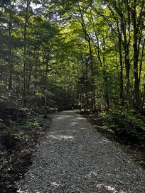 Very close drive to Mont tremblant park.