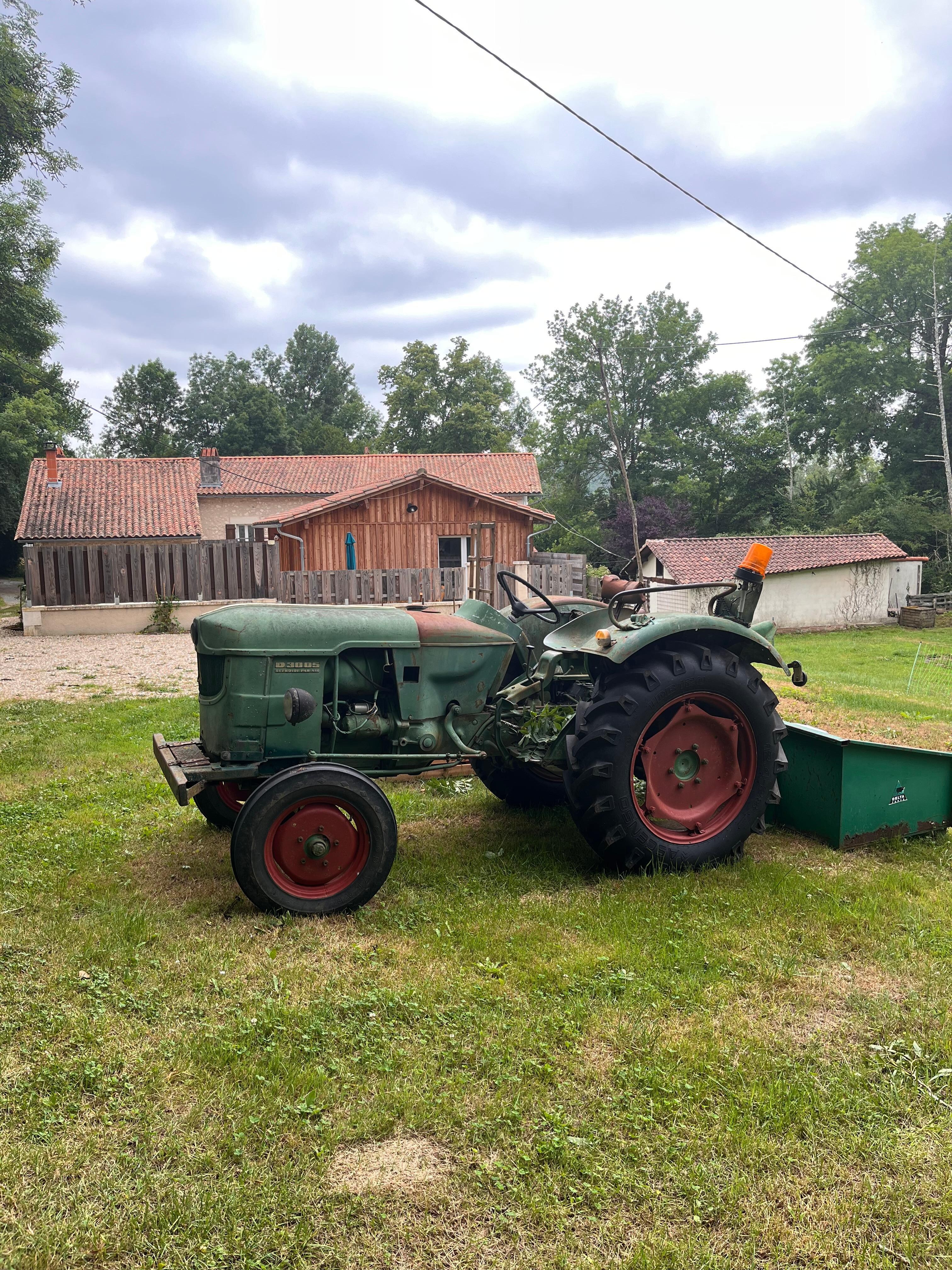 We loved the old tractor that was parked up beside us