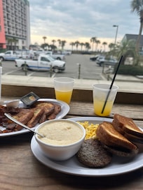 Neal and Pam’s breakfast