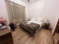 Quarto confortável cheiroso e arrumadinho