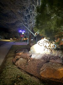A trail behind the inn