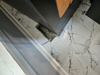 Uncovered floor vent