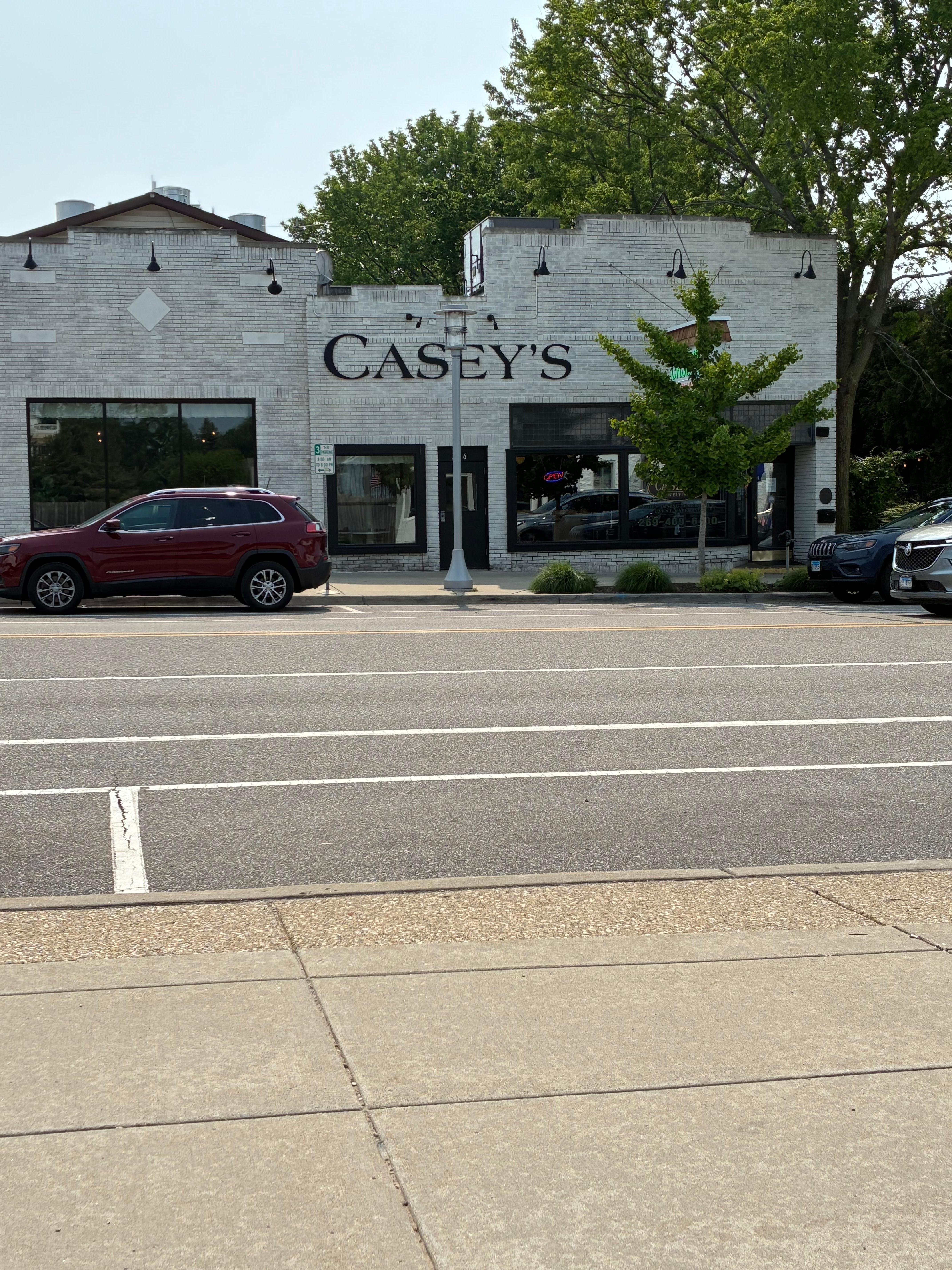 Nearby dining, inside and outside dining.