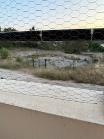 Balcony not as pictured on site