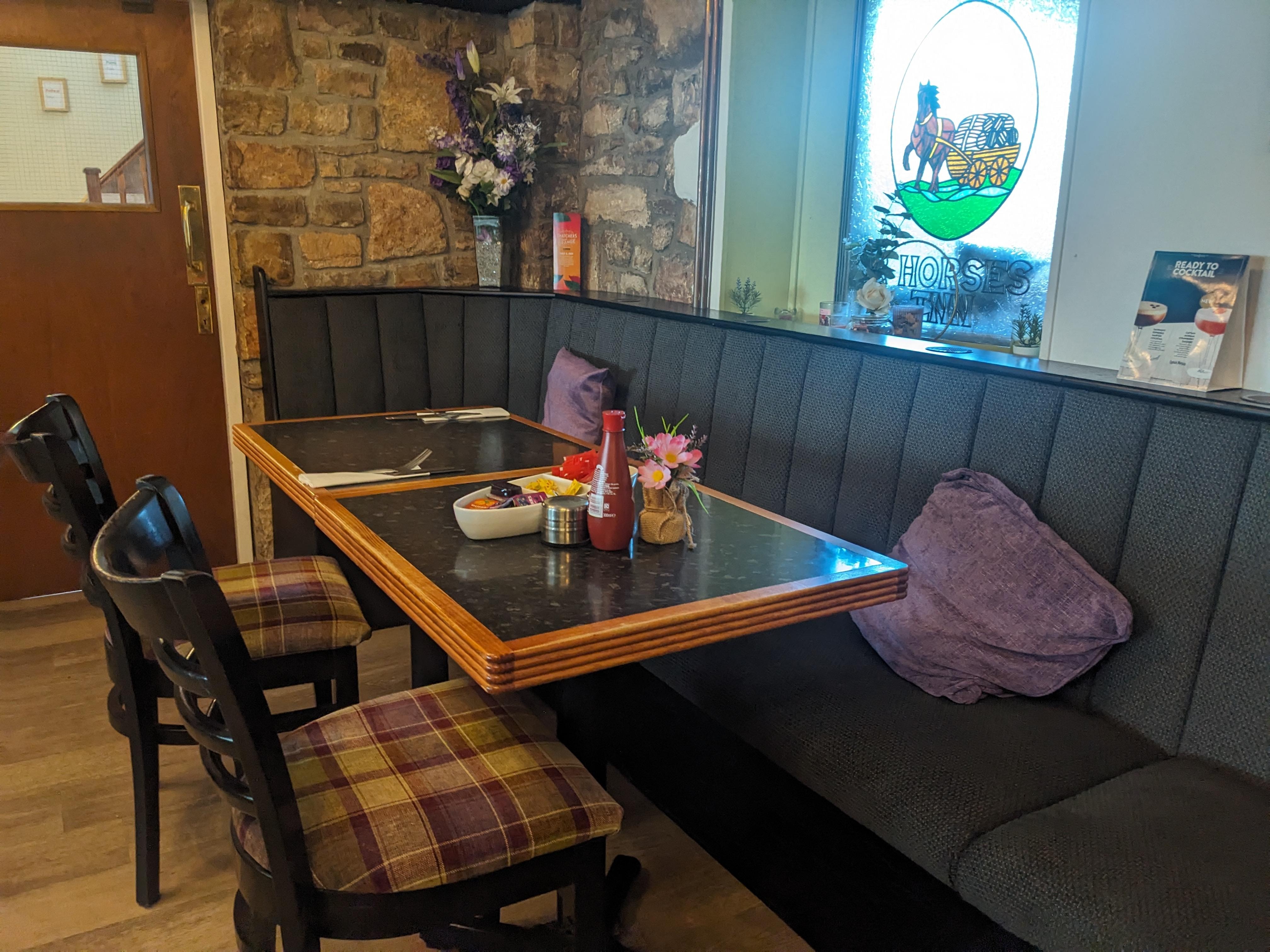 Breakfast room